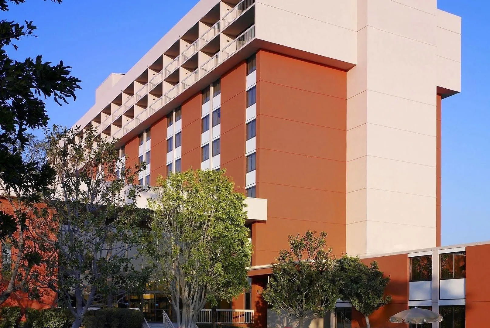 Ontario Airport Hotel & Conference Center USA
