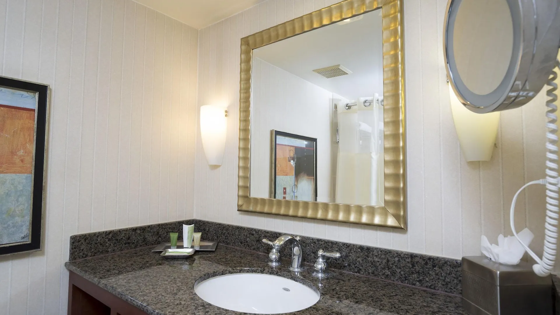 Ontario Airport Hotel&Conference Center Hotel