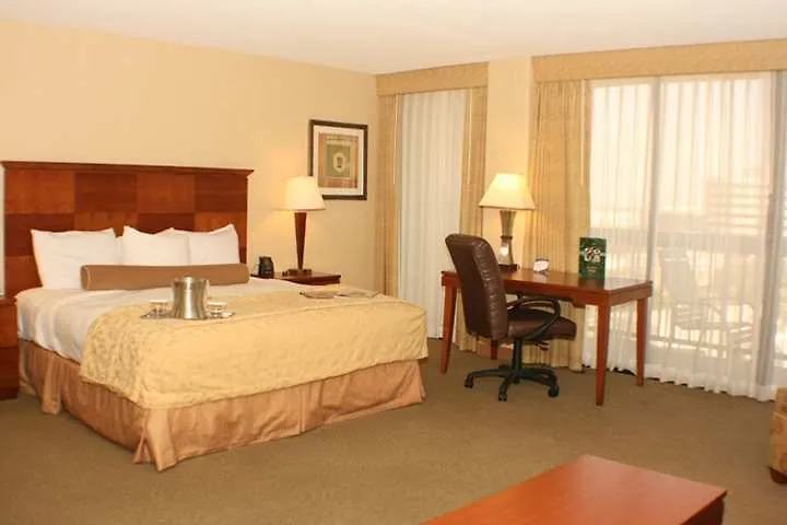 Ontario Airport Hotel & Conference Center 4*,  United States