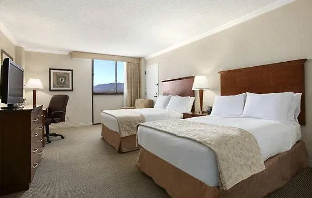 Ontario Airport Hotel&Conference Center