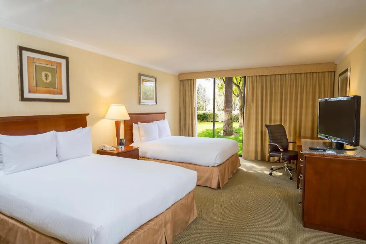 Ontario Airport Hotel&Conference Center